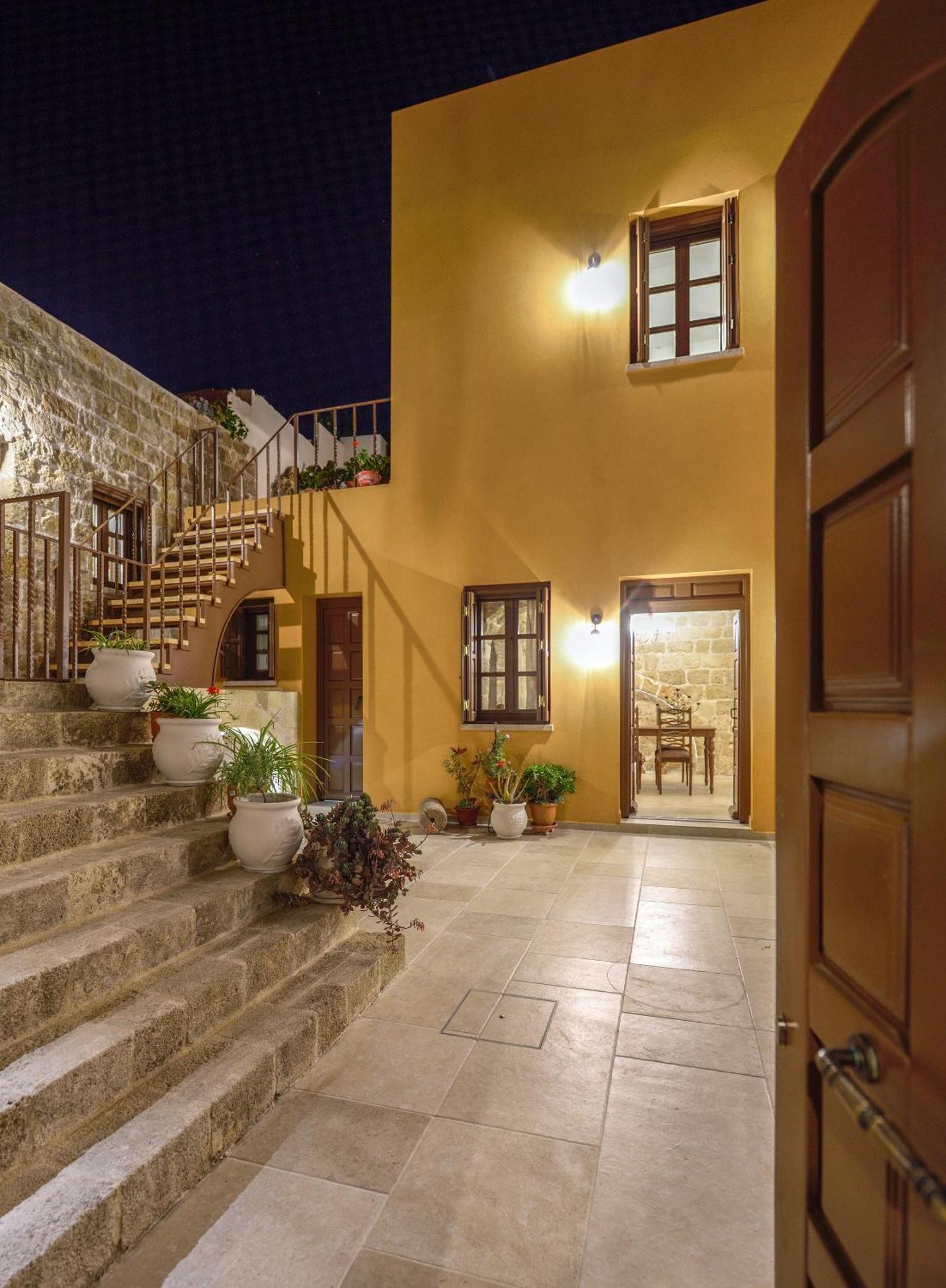 Spanish Knights Inn Rhodes City Eksteriør billede