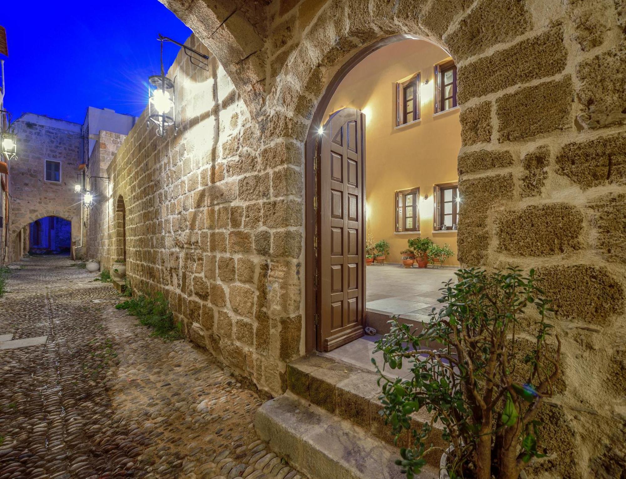 Spanish Knights Inn Rhodes City Eksteriør billede